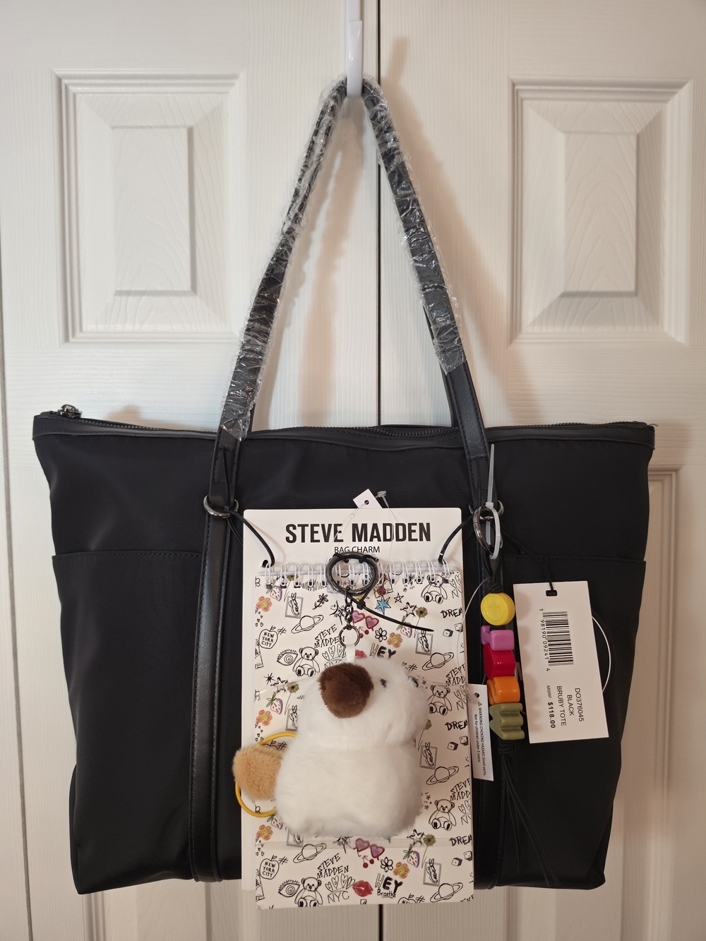 Steve Madden BRuby Nylon Tote Bag Black With Dog Charm & Notepad